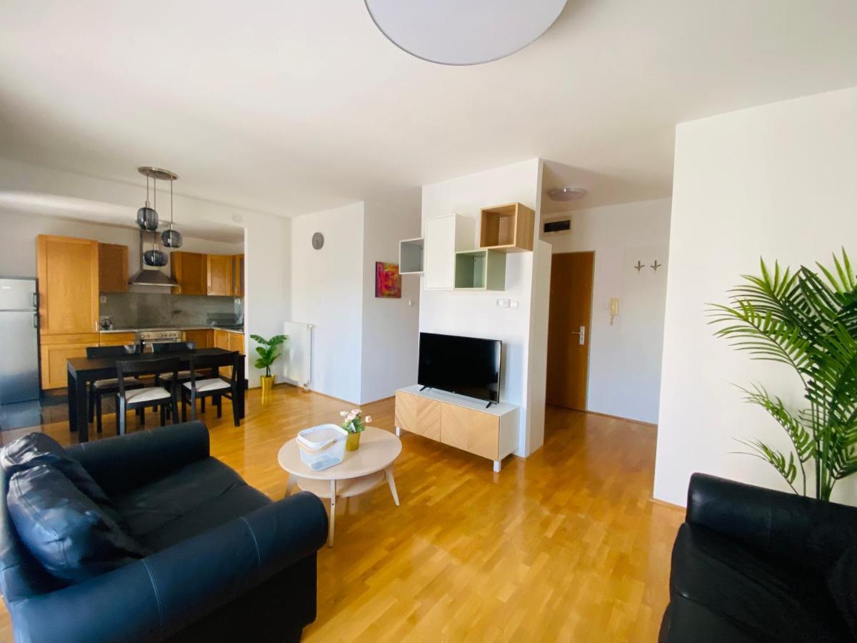 Апартаменты K13 A4.4 Будапешт Экстерьер фото